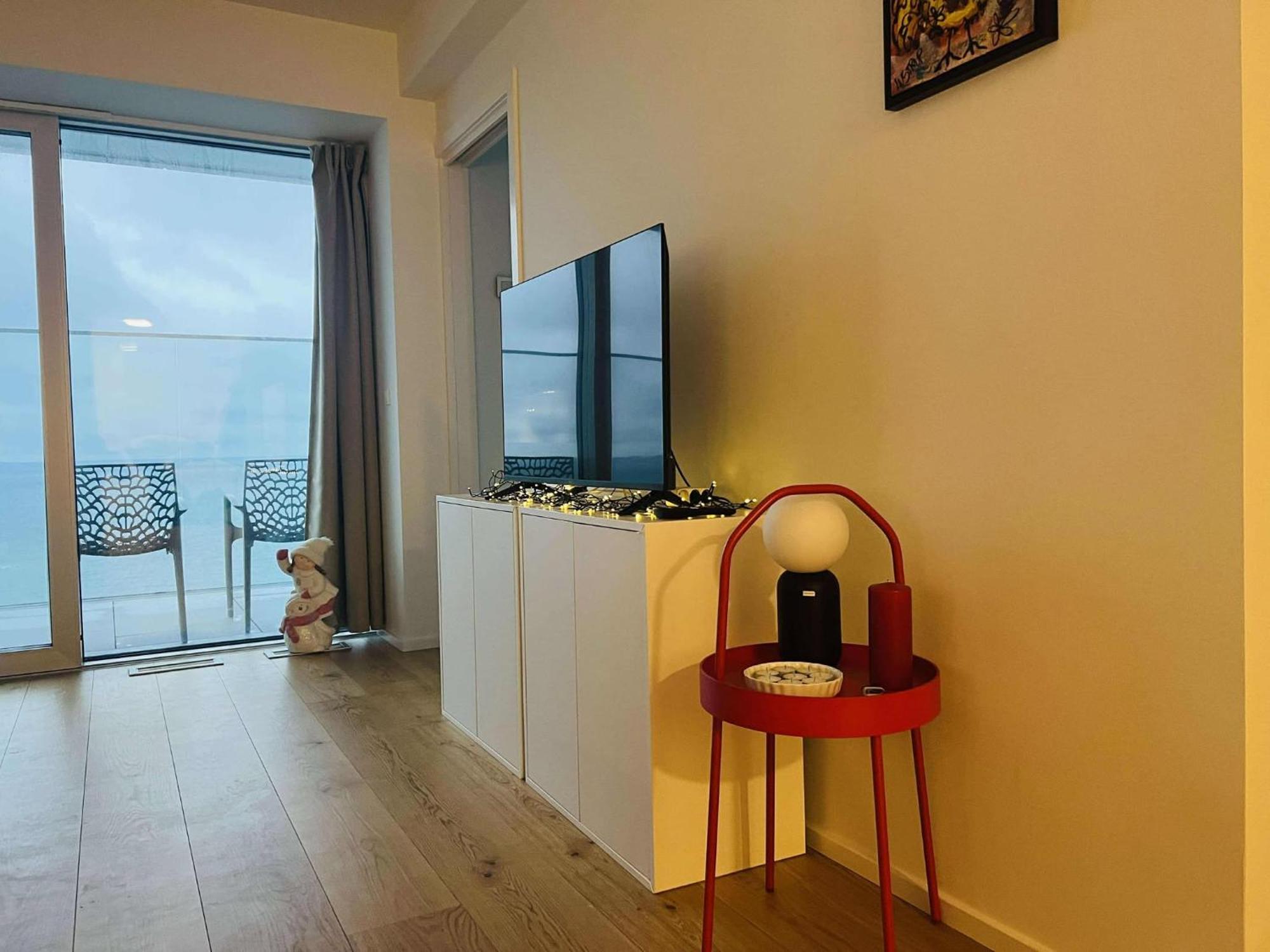 26-Etage Lejlighed Med Utrolig Havudsigt Århus Buitenkant foto